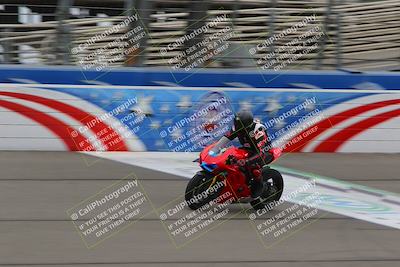 media/Oct-15-2022-Fastrack Riders (Sat) [[9a18b22502]]/Level4/Start Finish 900am/